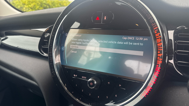 MINI Hatchback 1.5 Cooper Classic 5dr Auto Petrol Hatchback